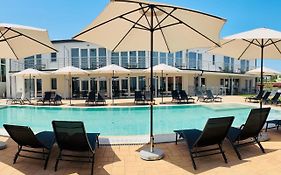 CE Plaza Hotel