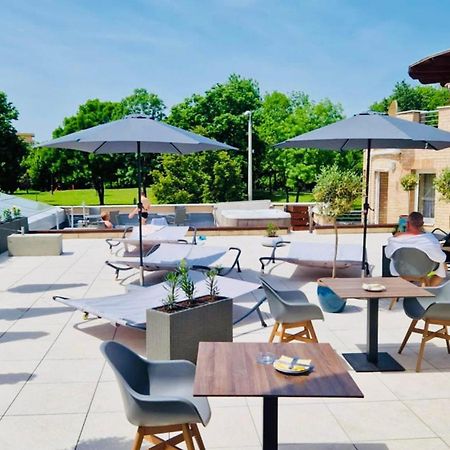 CE Plaza Hotel Siófok Exterior foto